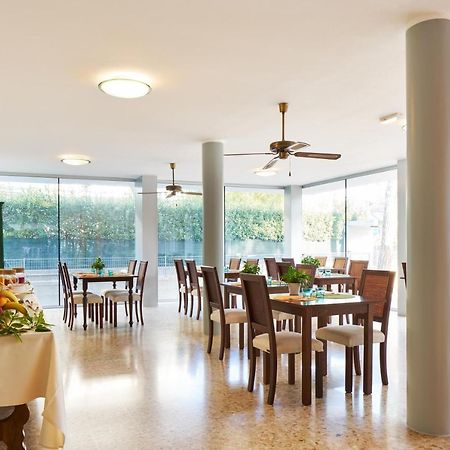 G/Hotel Lignano 리그나노 사비아도로 외부 사진